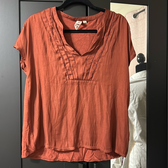 Dolan top - Picture 1 of 3